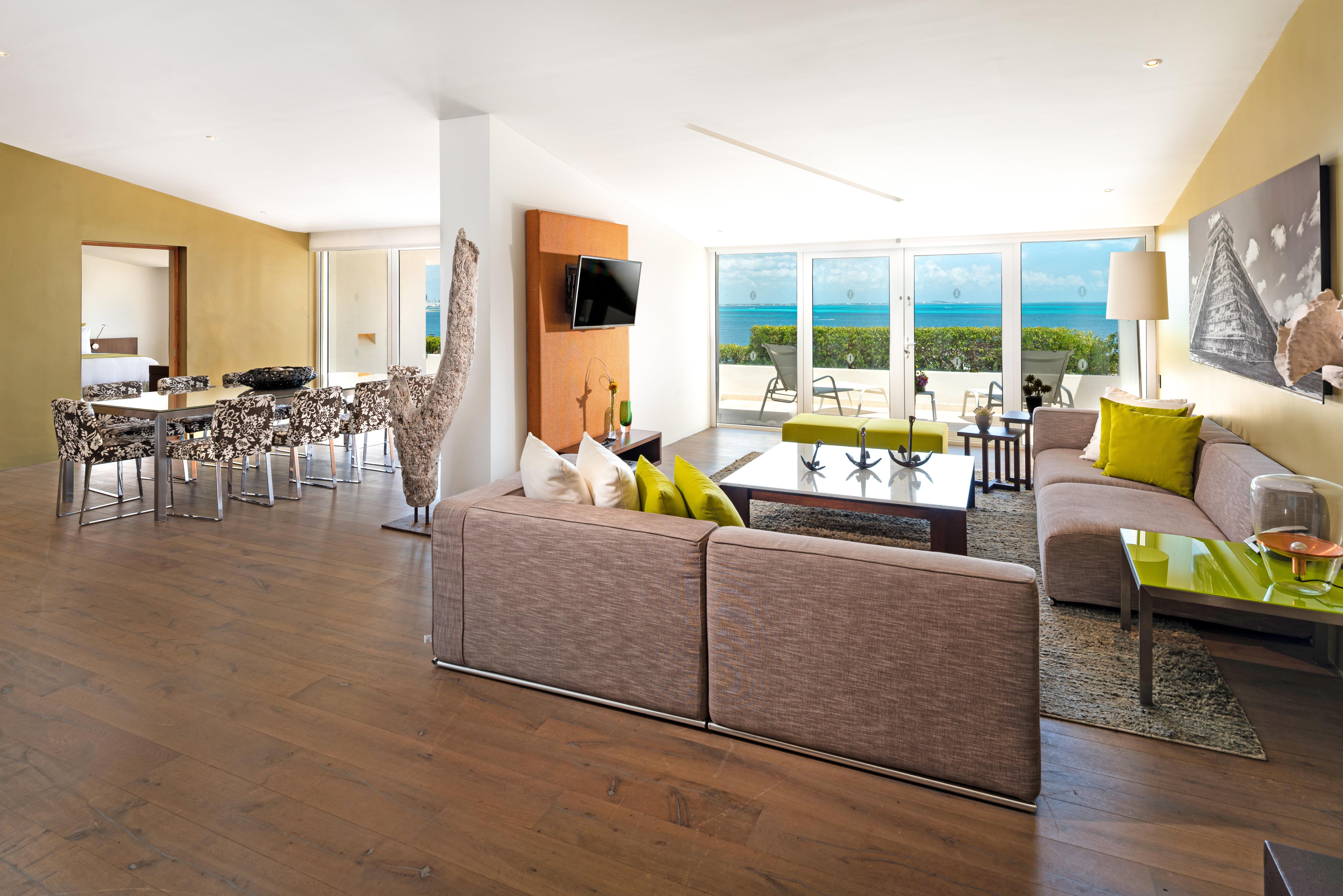 Presidente Intercontinental Cancun Resort Bagian luar foto A suite at the Atlantis Paradise Island