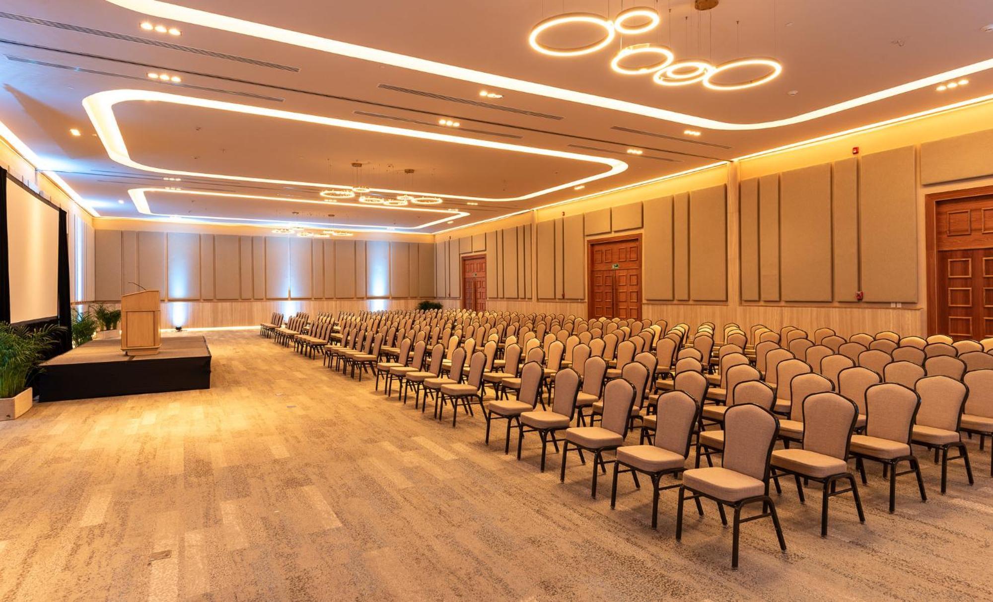 Presidente Intercontinental Cancun Resort Bagian luar foto The ballroom