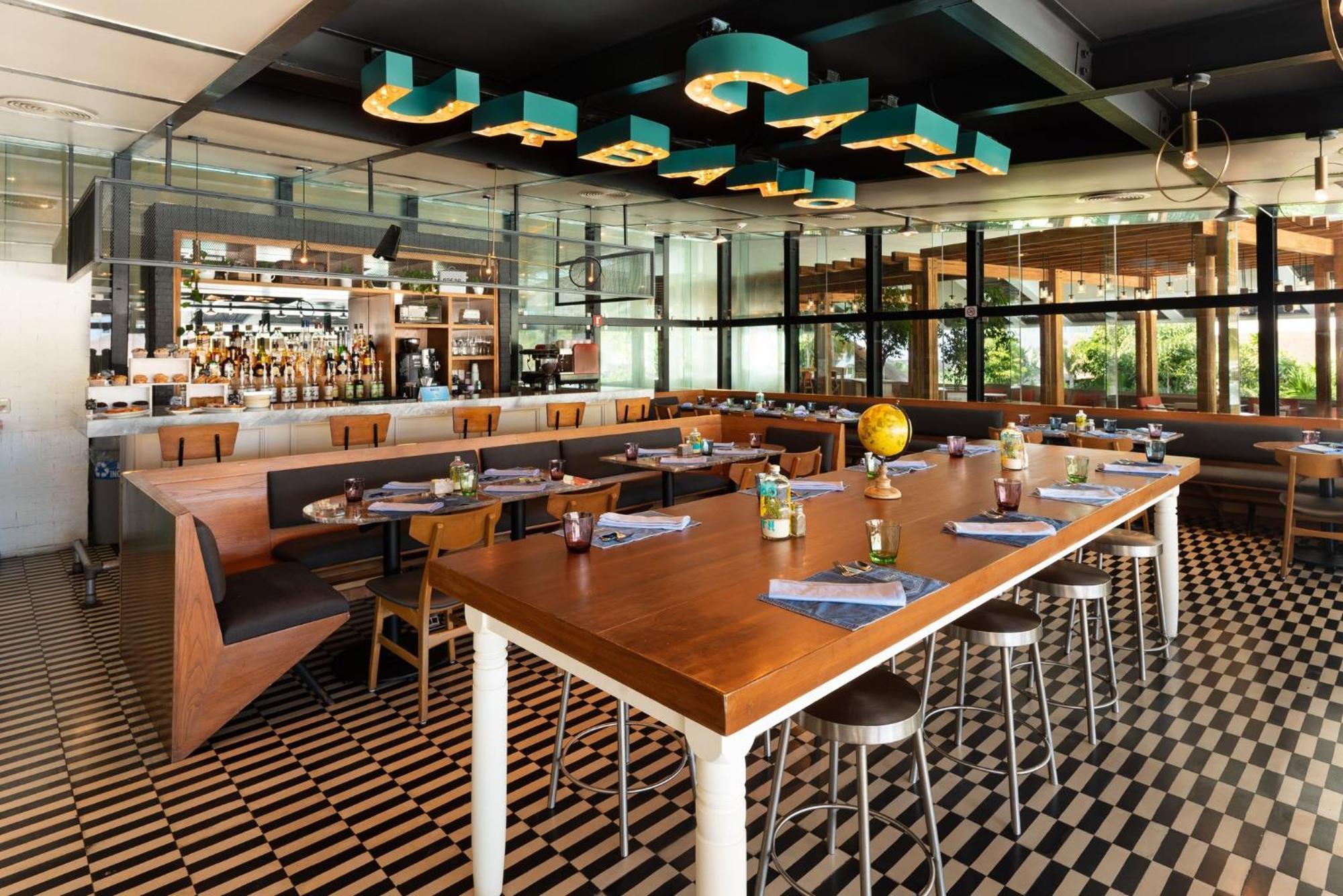 Presidente Intercontinental Cancun Resort Bagian luar foto Interior of the restaurant